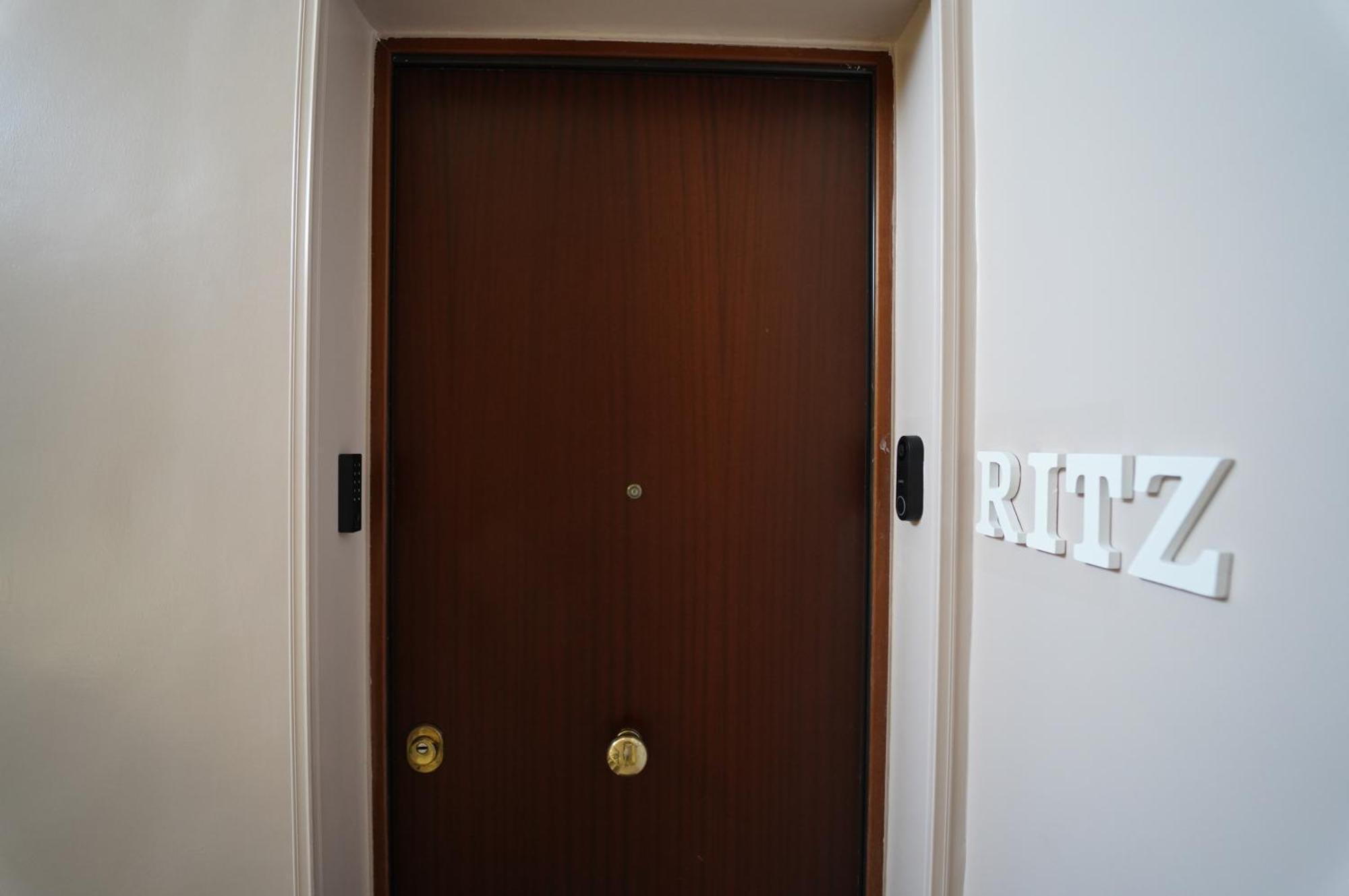 شقة Ritz ساليرنو المظهر الخارجي الصورة